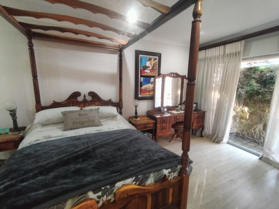 4 Bedroom Property for Sale in Pentagon Park Free State